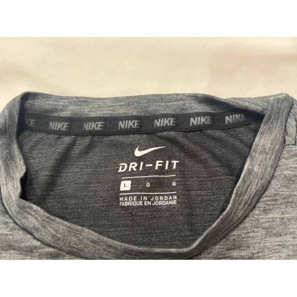 Boys Nike Large (10-12) Dri-Fit Short Sleeve Athletic Shirt